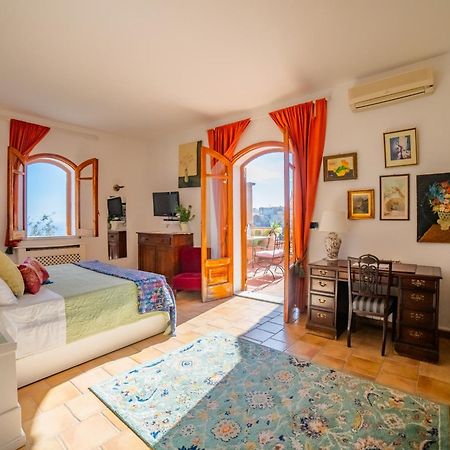 Villa Britannia Таормина Экстерьер фото